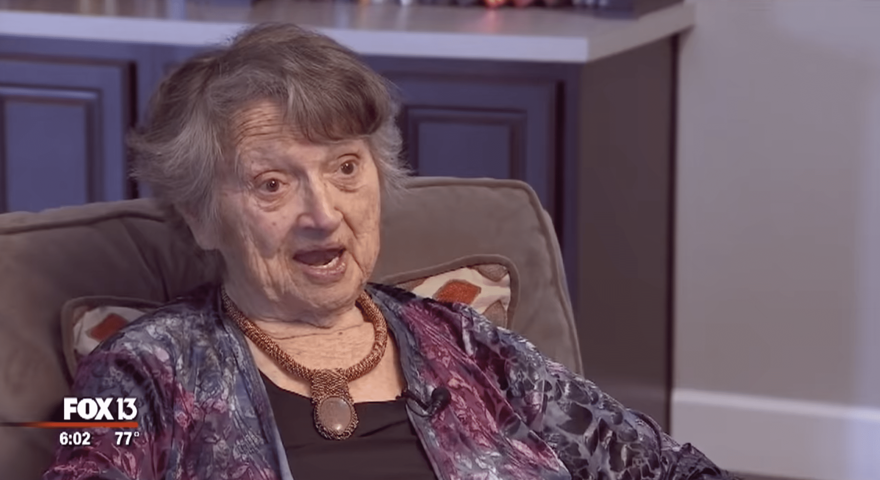 The then 88-year-old Genevieve Purinton shared how she had spent her life thinking her daughter died at birth. | Photo: youtube.com/FOX 13 Tampa Bay