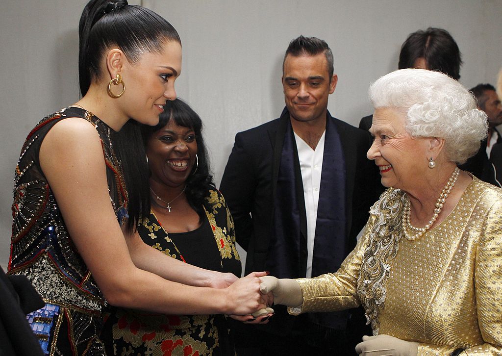 Jessie J met the Queen backstage after the Diamond Jubilee, in London, on 2014. | Source: Getty Images