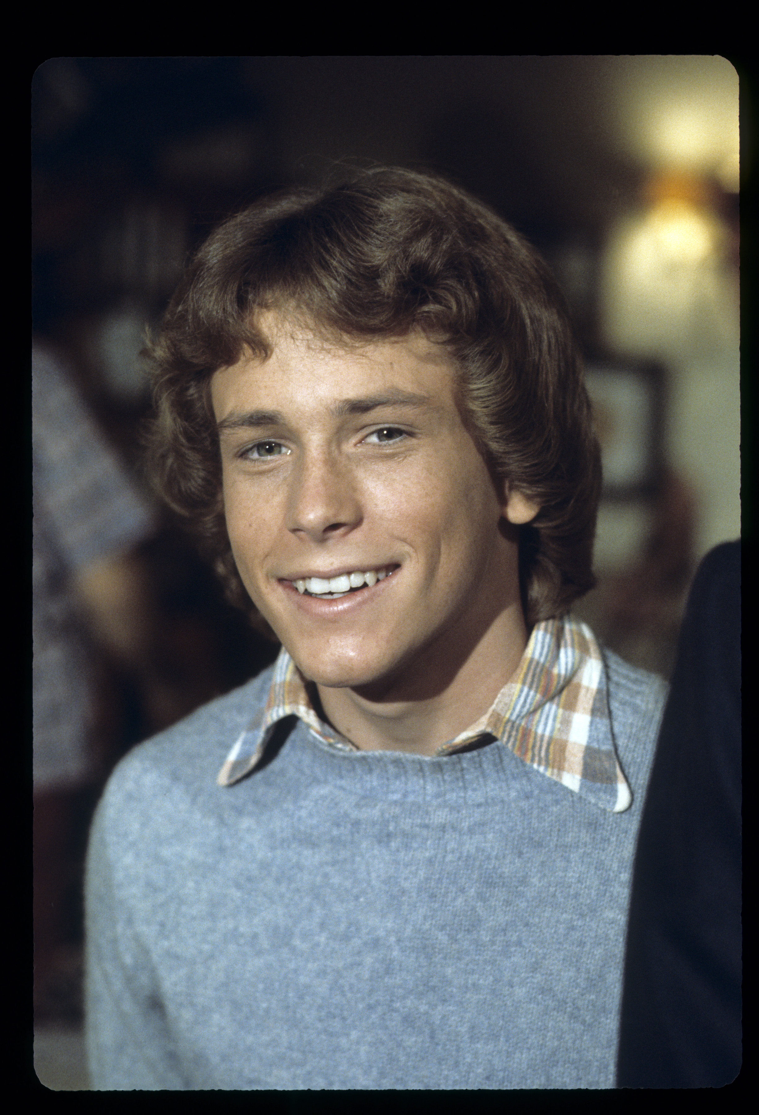 The actor on the set of "Eight Is Enough," 1977 | Source: Getty Images