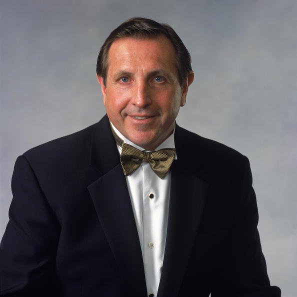 Jacques Martin des Sénateurs d'Ottawa pose pour un portrait en 2003. |Photo : Getty Images