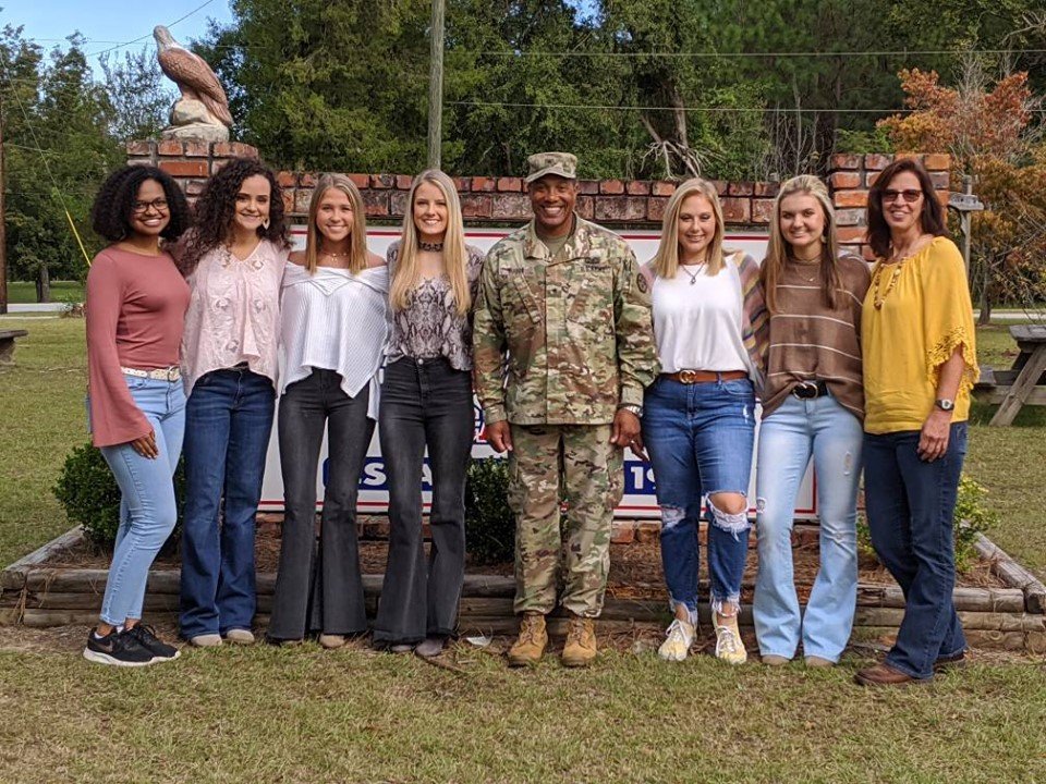 Vincent Buggs surprised the senior high school students of David Emmanuel Academy who comforted him through letters while deployed in Iraq for years. | Source: Facebook/davidemmanuelacademy