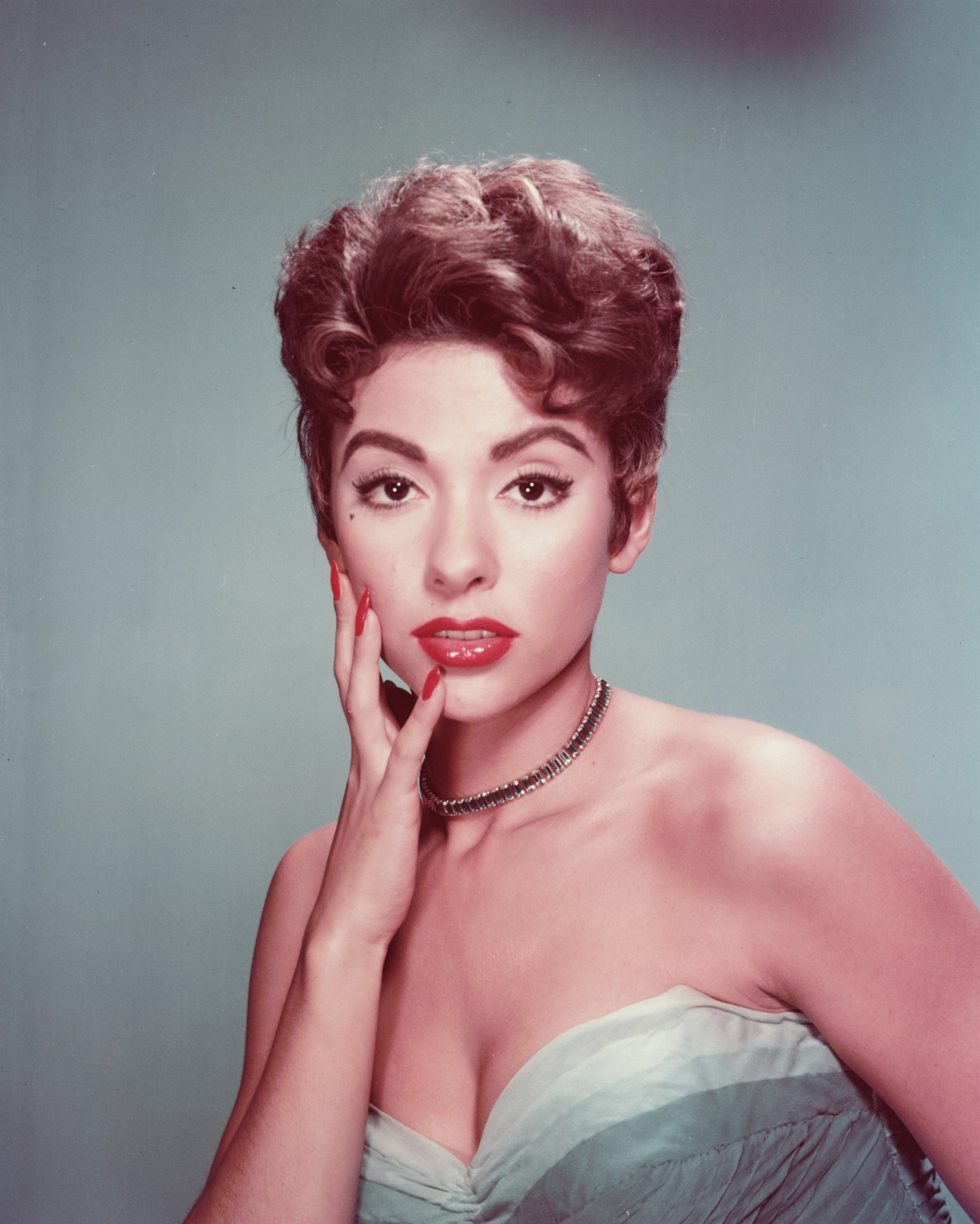 Rita Moreno circa 1955. | Source: Getty Images