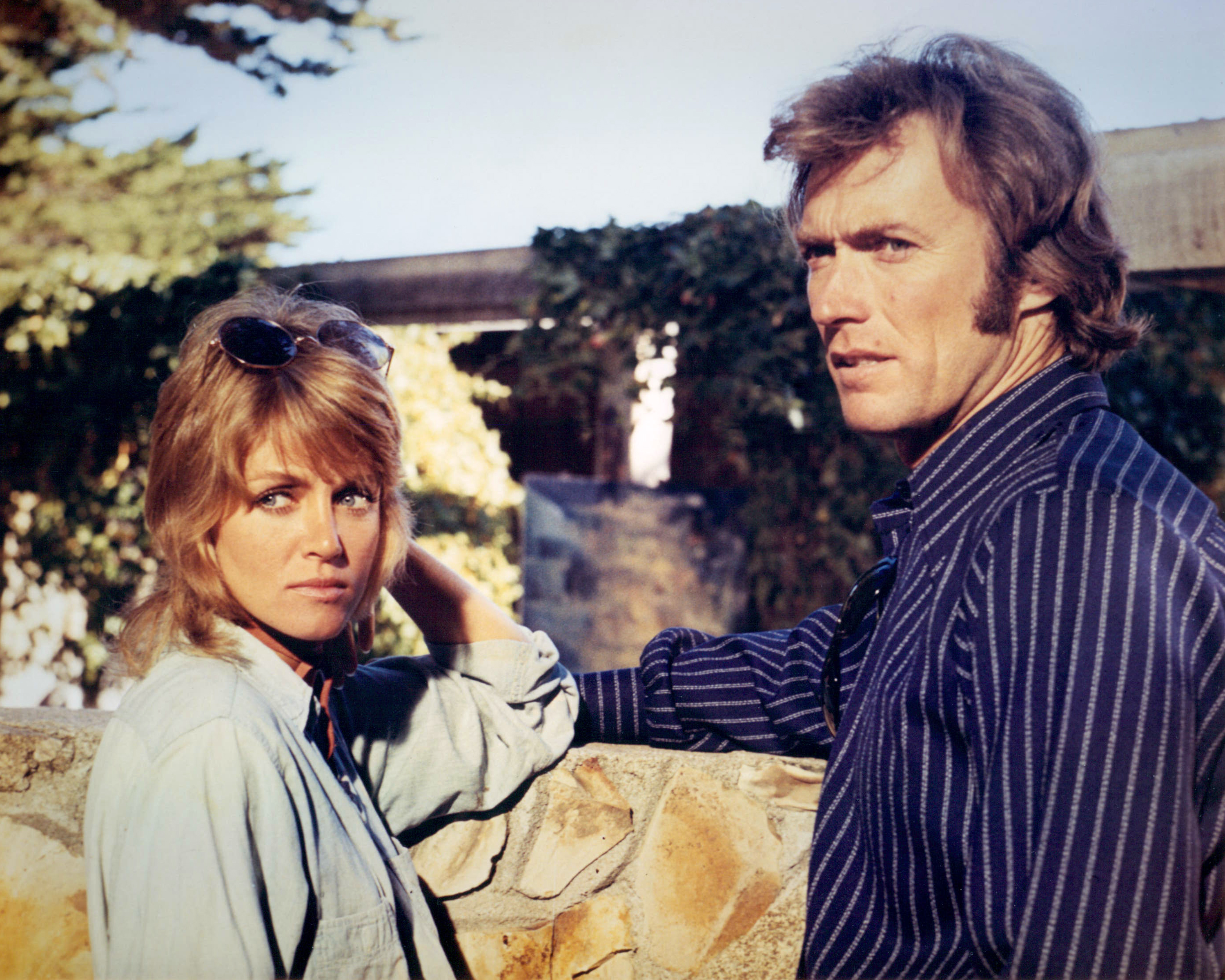 Donna Mills and Clint Eastwood filming "Play Misty for Me" in 1971. | Source: Getty Images