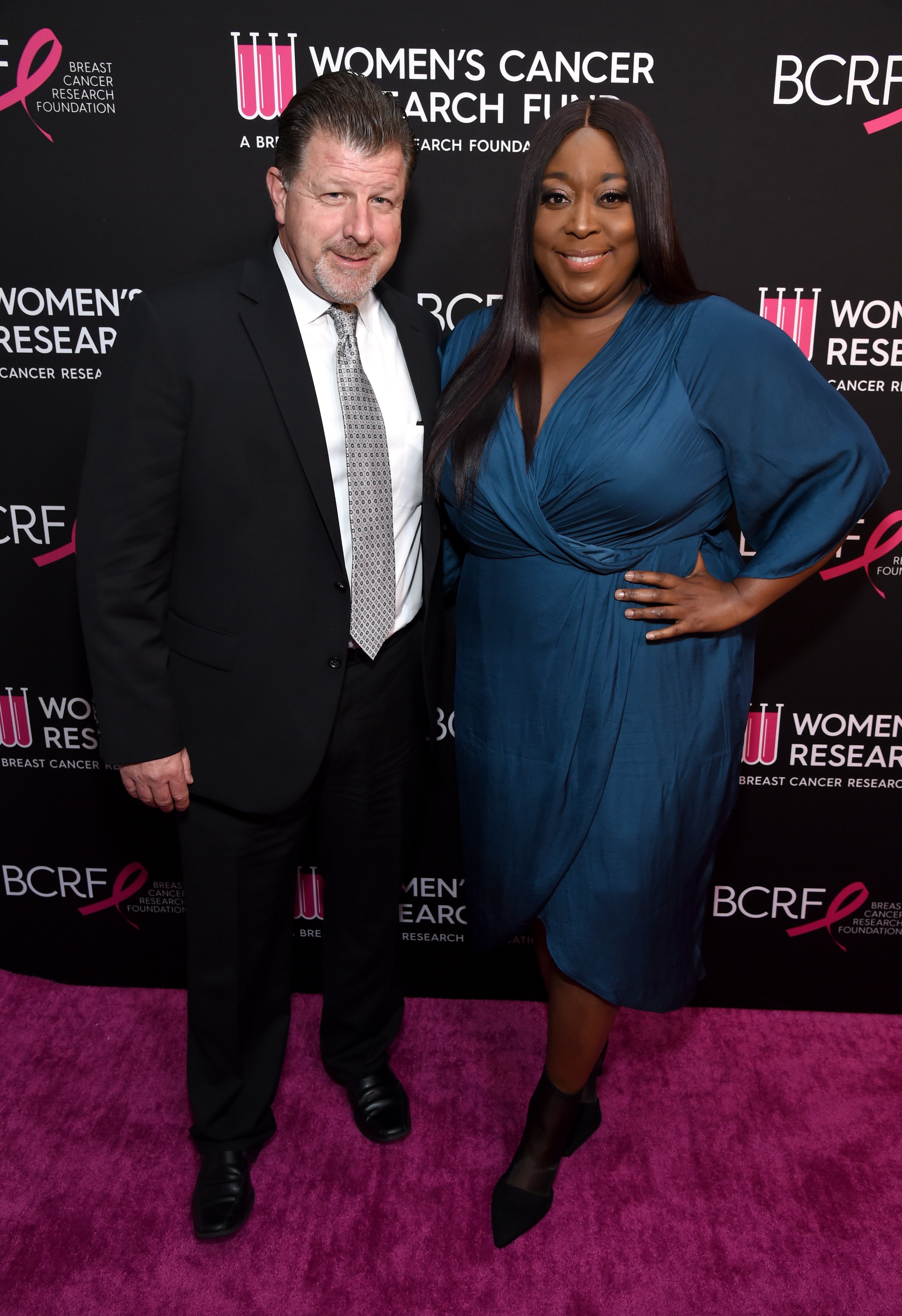 James Welsh & Loni Love at WCRF's "An Unforgettable Evening" on Feb. 28, 2019 in California | Photo: Getty Images