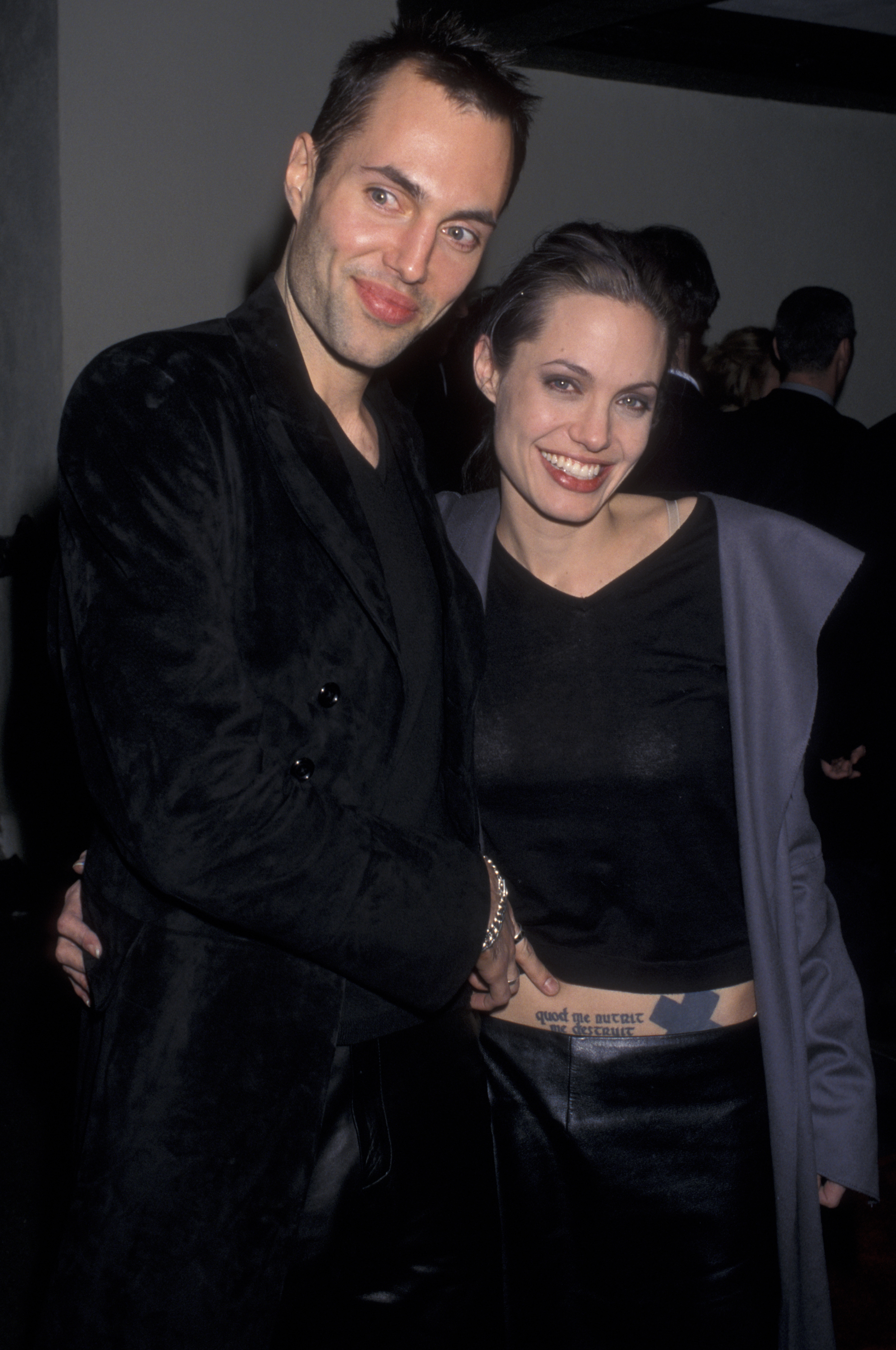 James Haven and Angelina Jolie at the world premiere of "Girl Interrupted" on December 8, 1999, at the Cinerama Dome Theater in Hollywood, California. | Source: Getty Images