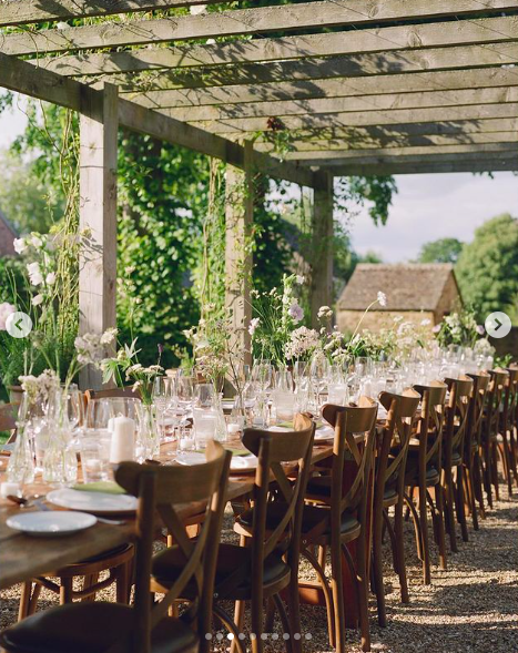 A view of one of the dining tables at Jesse Light and Jesse Bongiovi's five-day wedding celebration, posted on July 15, 2024 | Source: Instagram/alison_events