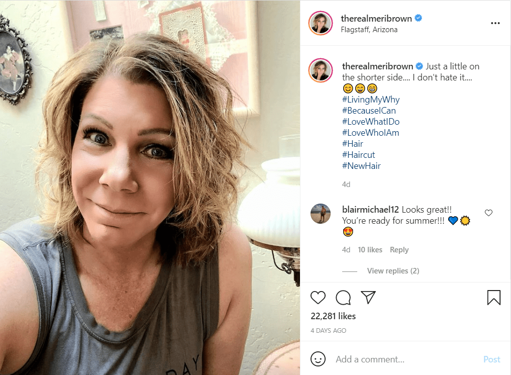 Meri Brown flaunts her new hairdo in new post. | Photo: Instagram/therealmeribrown