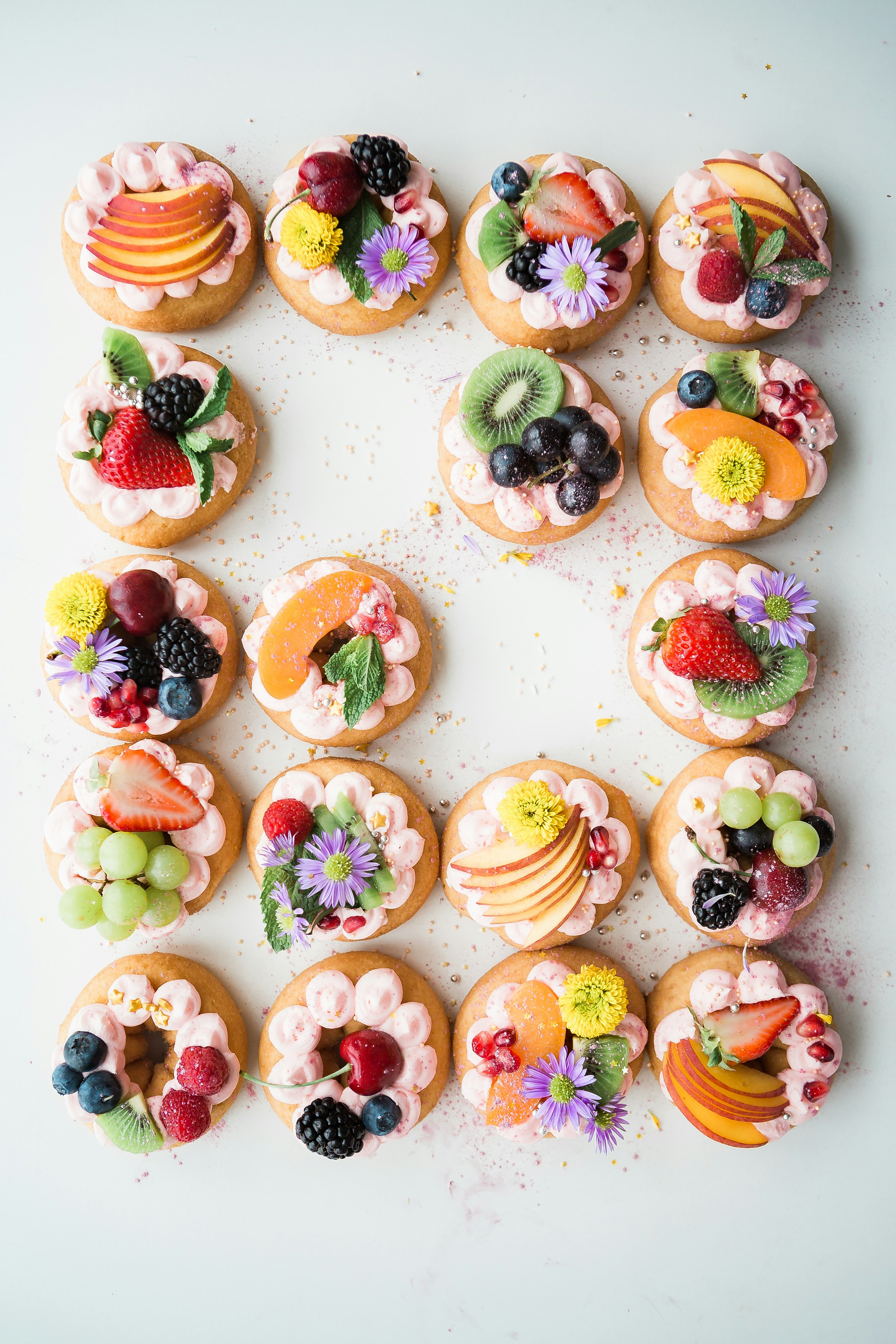 An array of desserts | Source: Unsplash