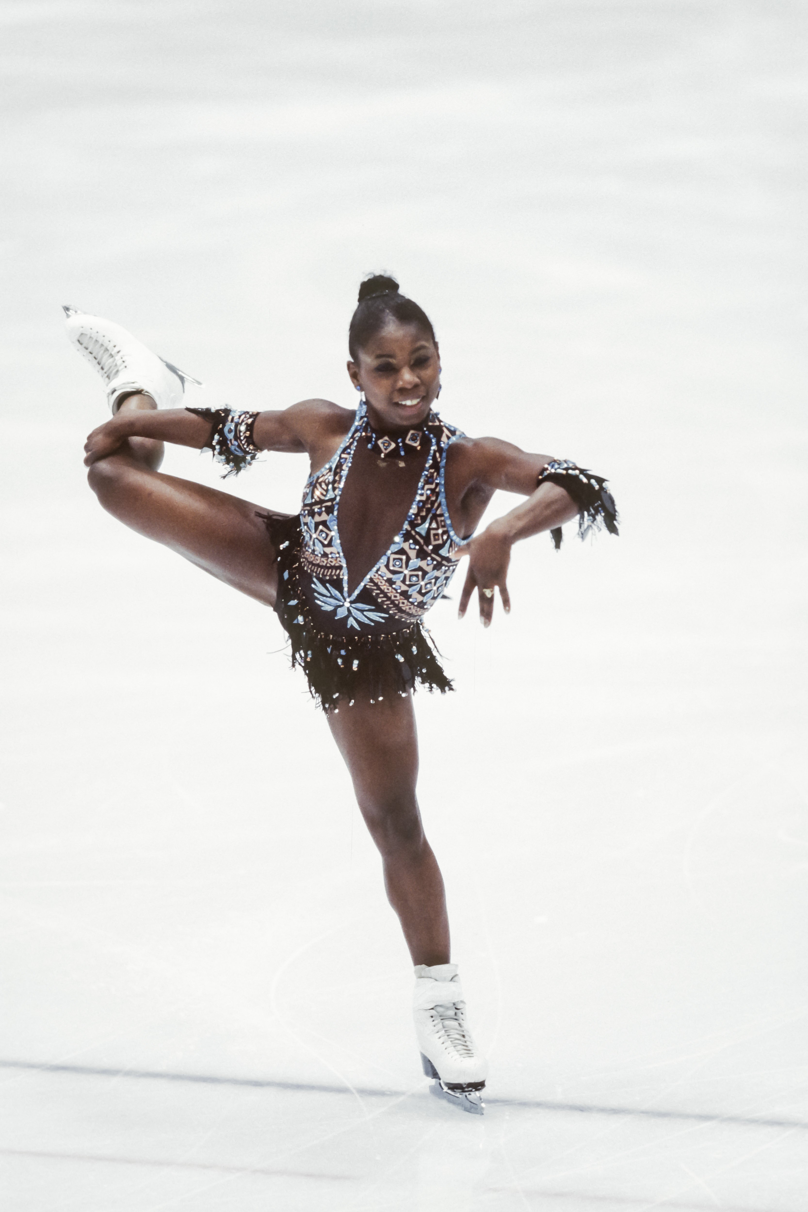  Surya Bonaly of France skates her short program of the Ladies Singles event of the figure skating competition of the 1998 Winter Olympics held on February 18, 1998 | Photo: Getty Images