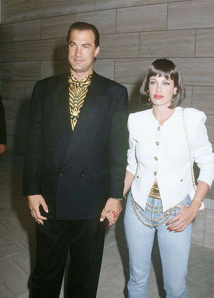 Actor Steven Seagal and wife Kelly LeBrock in 1990  | Source: Getty Images