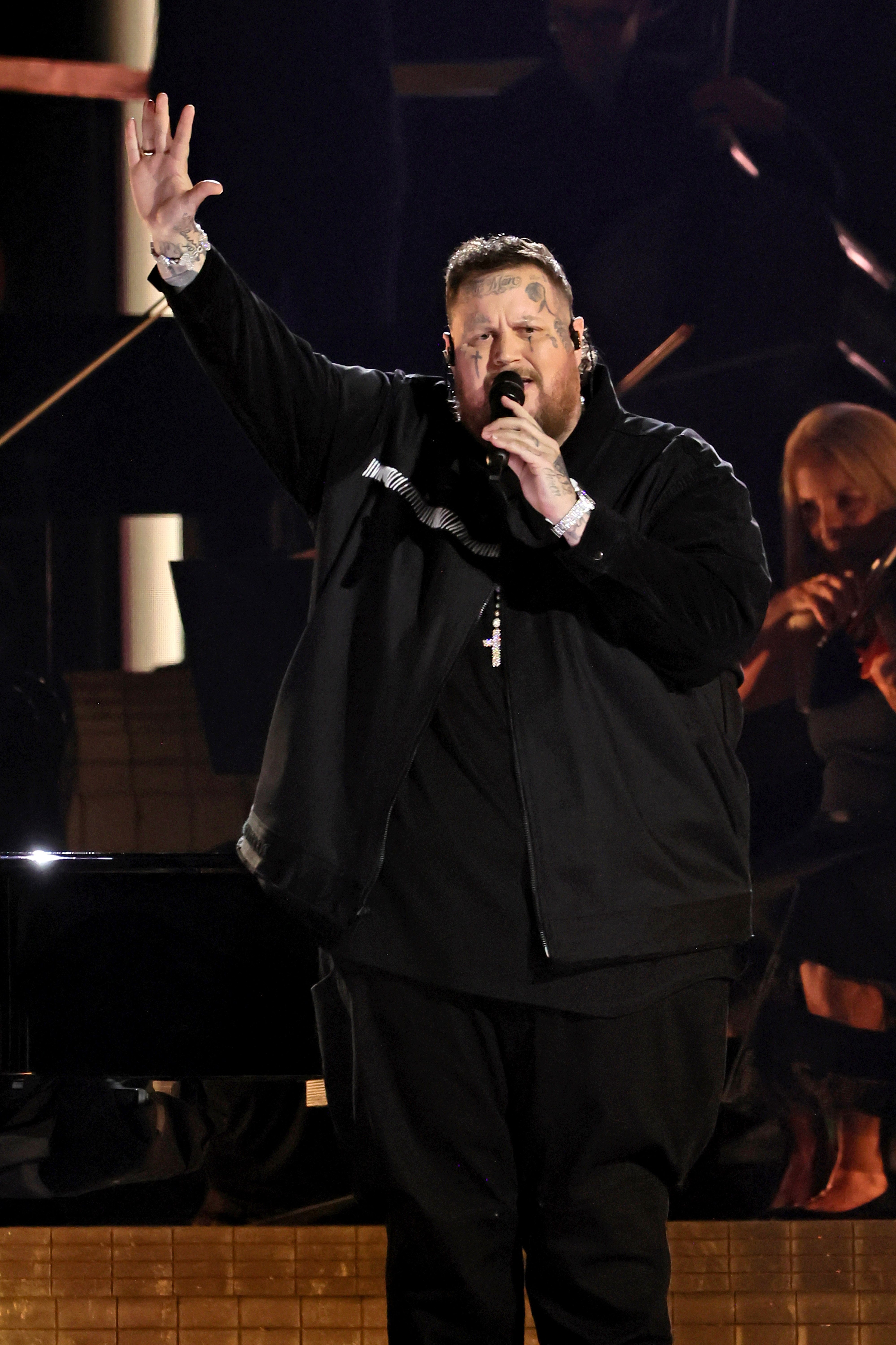 Jelly Roll performing at the 58th Annual CMA Awards in Nashville, Tennessee on November 20, 2024 | Source: Getty Images