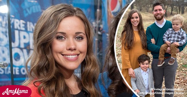 Jessa Duggar reveals she’s pregnant with 3rd baby through touching family portrait