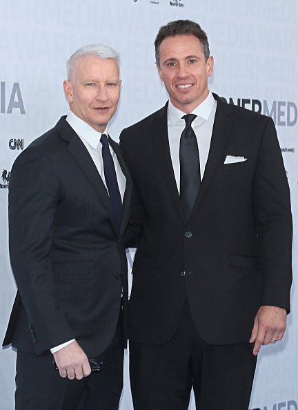 Anderson Cooper and Chris Cuomo at One Penn Plaza on May 15, 2019 in New York City. | Photo: Getty Images