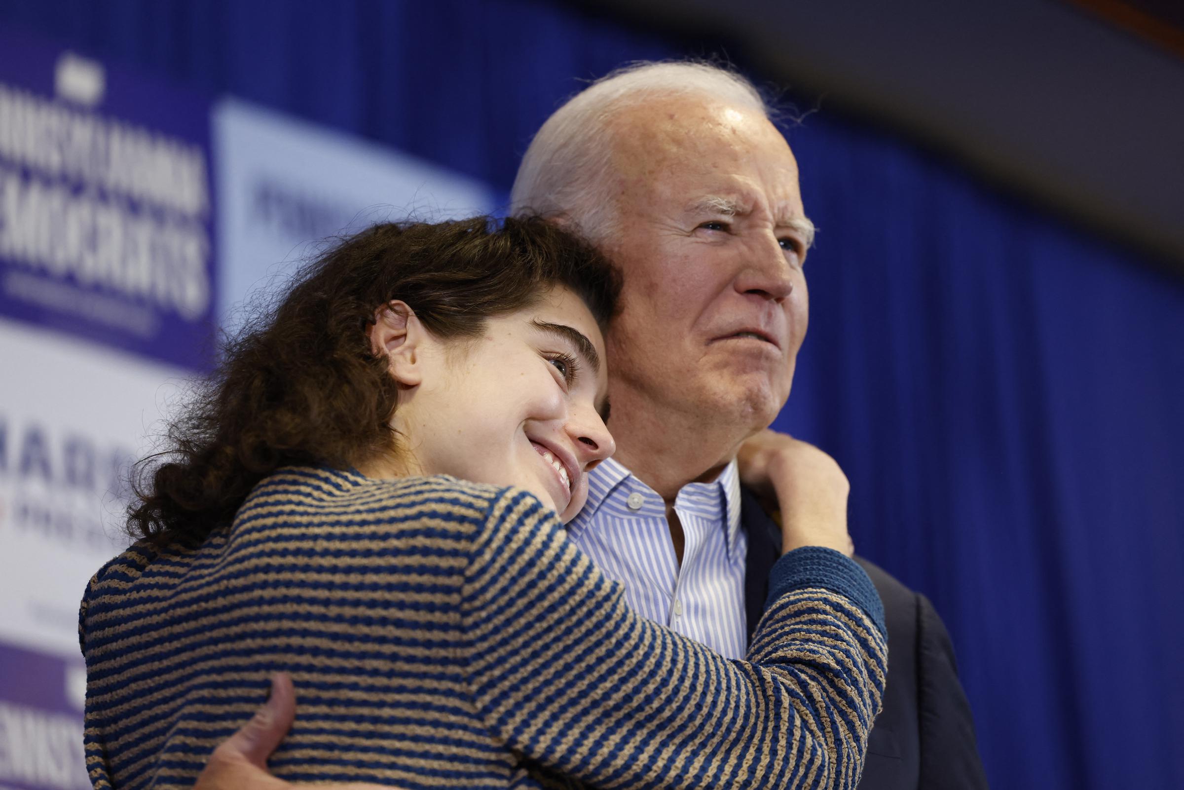 US President Joe Biden and Natalie Biden at the Carpenters Local Union 445 "Get Out The Vote" event in Scranton, Pennsylvania, on November 2, 2024 | Source: Getty Images