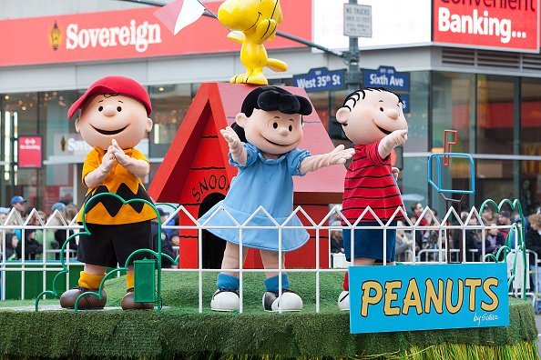 Charlie Brown at the Macy's Legendary Thanksgiving Day Parade on November 24, 2011 in New York City. | Photo: Getty Images