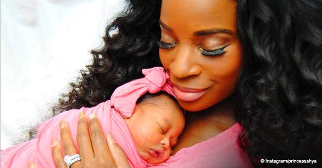 Shamea Morton and her newborn daughter rock pink outfits in heart-melting picture