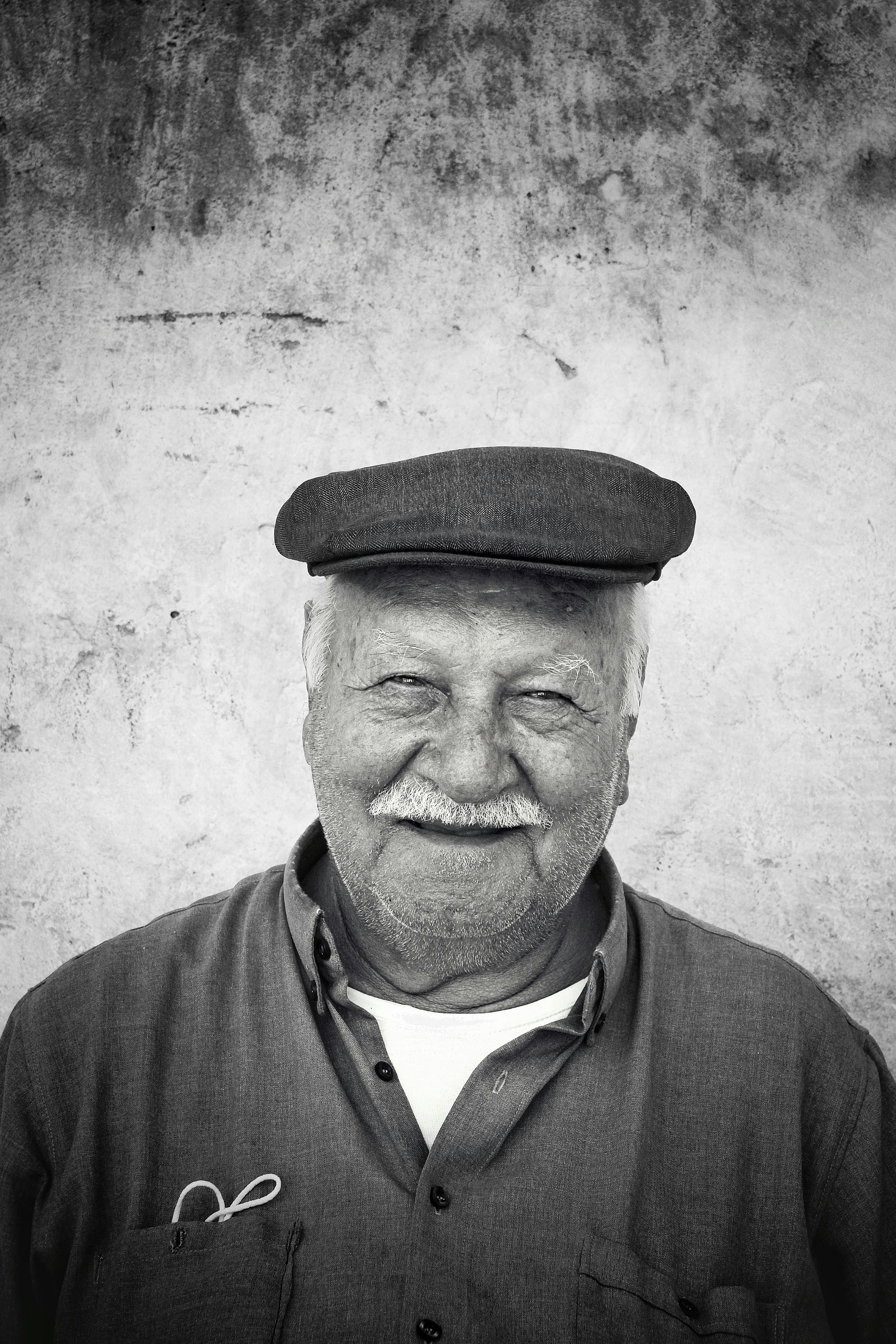 A smiling old man | Source: Pexels