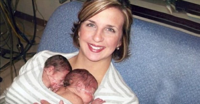 Heidi Jackson legt ihre frühgeborenen Zwillinge auf ihre Brust. | Quelle: Facebook.com/drzulfiquarahmed