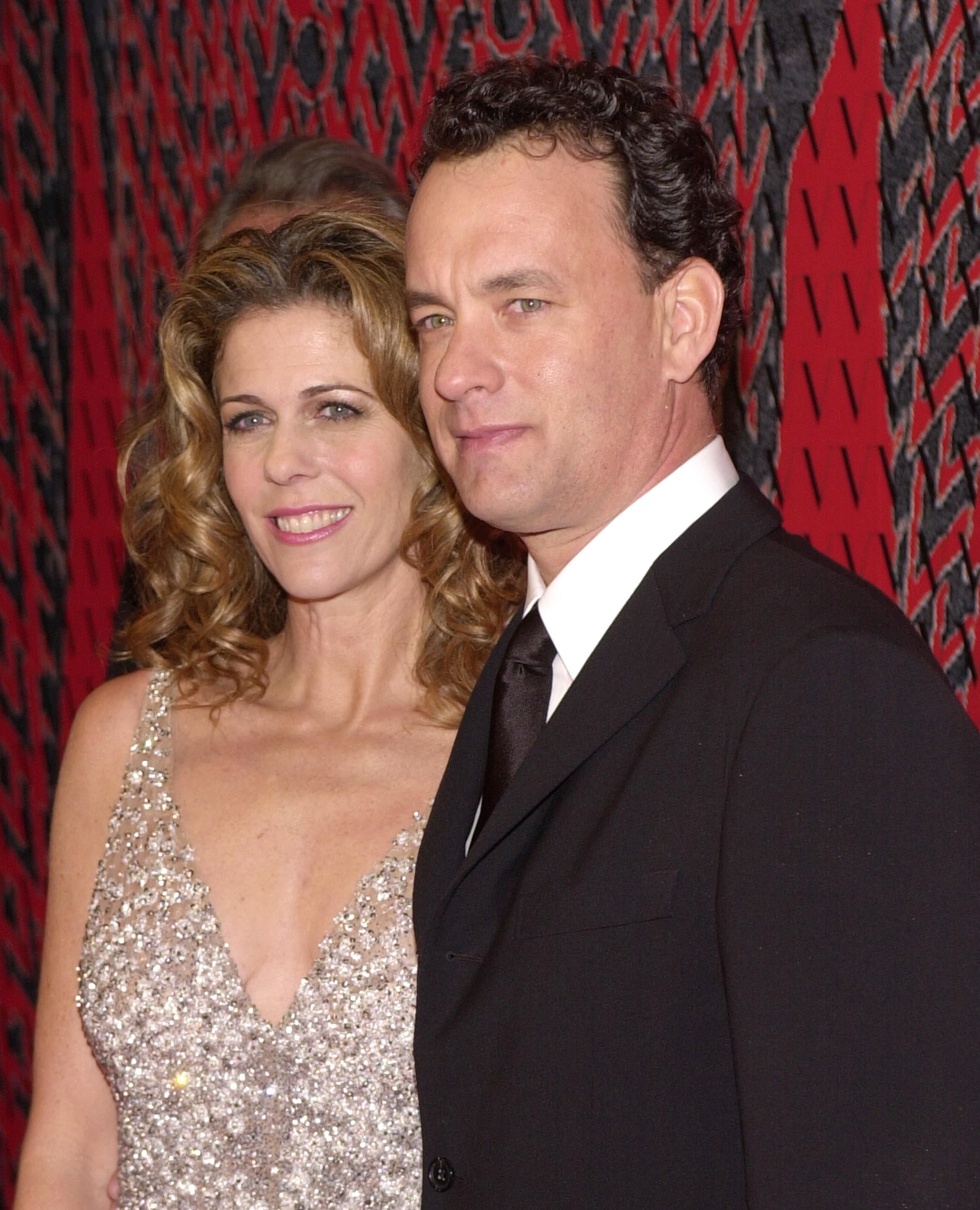 Tom Hanks and wife Rita Wilson arrive at Valentino's 40th Anniversary Los Angeles event November 17, 2000 | Source: Getty Images