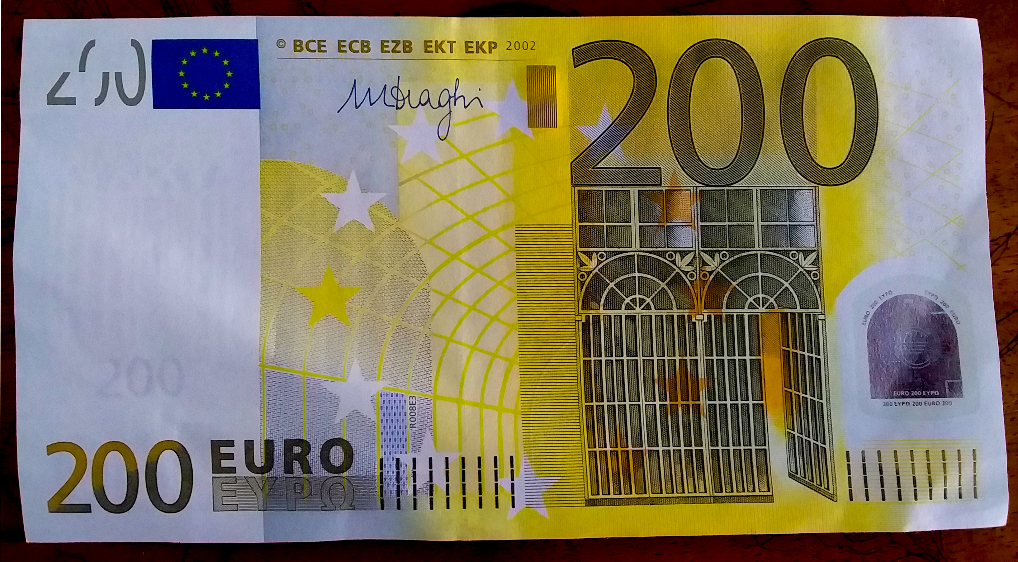 200 euros | Source: Flickr