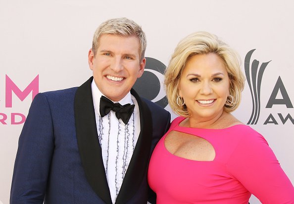  Todd Chrisley and Julie Chrisley arrive at the 52nd Academy of Country Music Awards held at T-Mobile Arena on April 2, 2017 in Las Vegas, Nevada | Photo: Getty Images