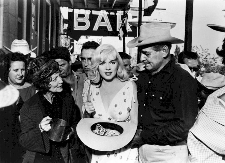 Marilyn Monroe on the set of