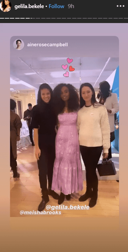 Model and activist, Gelila Bekele posing with two women at an event where she gave a speech about African Diaspora | Photo: Instagram/gelilabekele