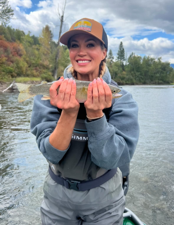 Carrie Underwood enjoys a fishing trip in Montana, dated September 14, 2024 | Source: Instagram/carrieunderwood