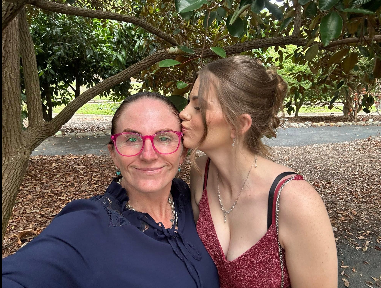 Pheobe, and her mom, Kylie Johnson, dated May 18, 2025 | Source: Facebook/KylieJohnson