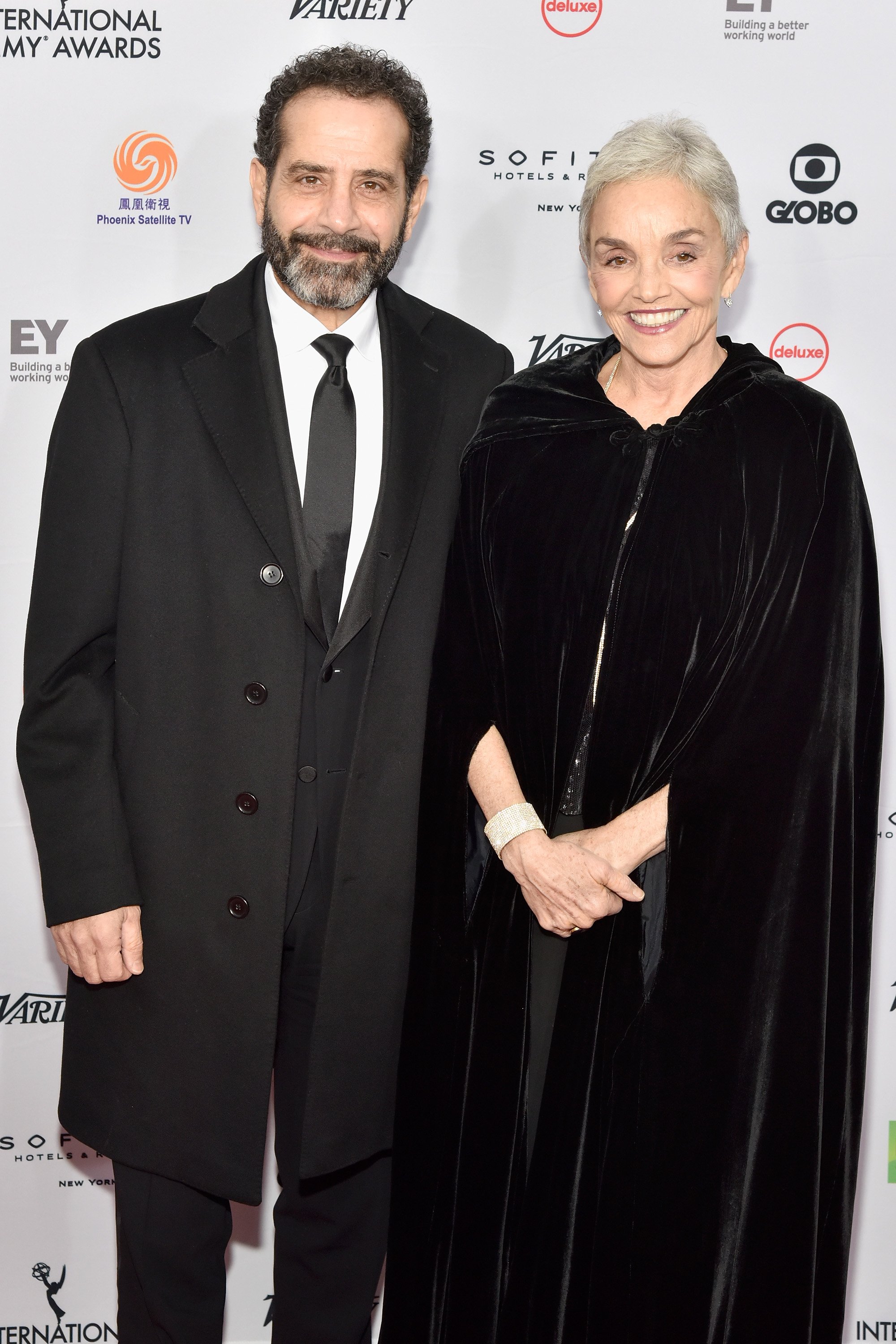 Tony Shalhoub and Brooke Adams attend the Emmy Awards on November 19, 2018, in New York City. | Source: Getty Images.