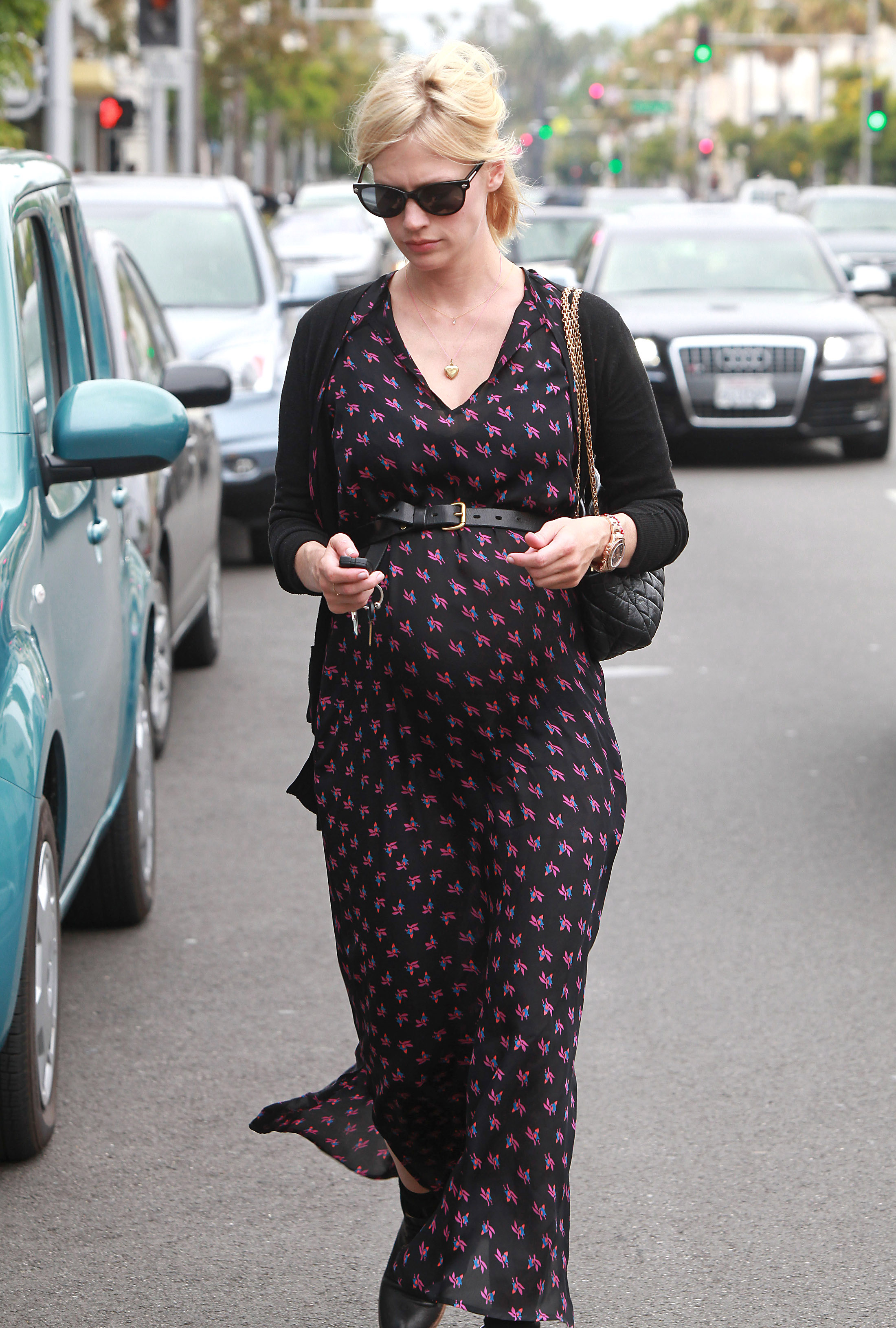 January Jones seen shopping in Beverly Hills on June 12, 2011, in Los Angeles, California | Source: Getty Images