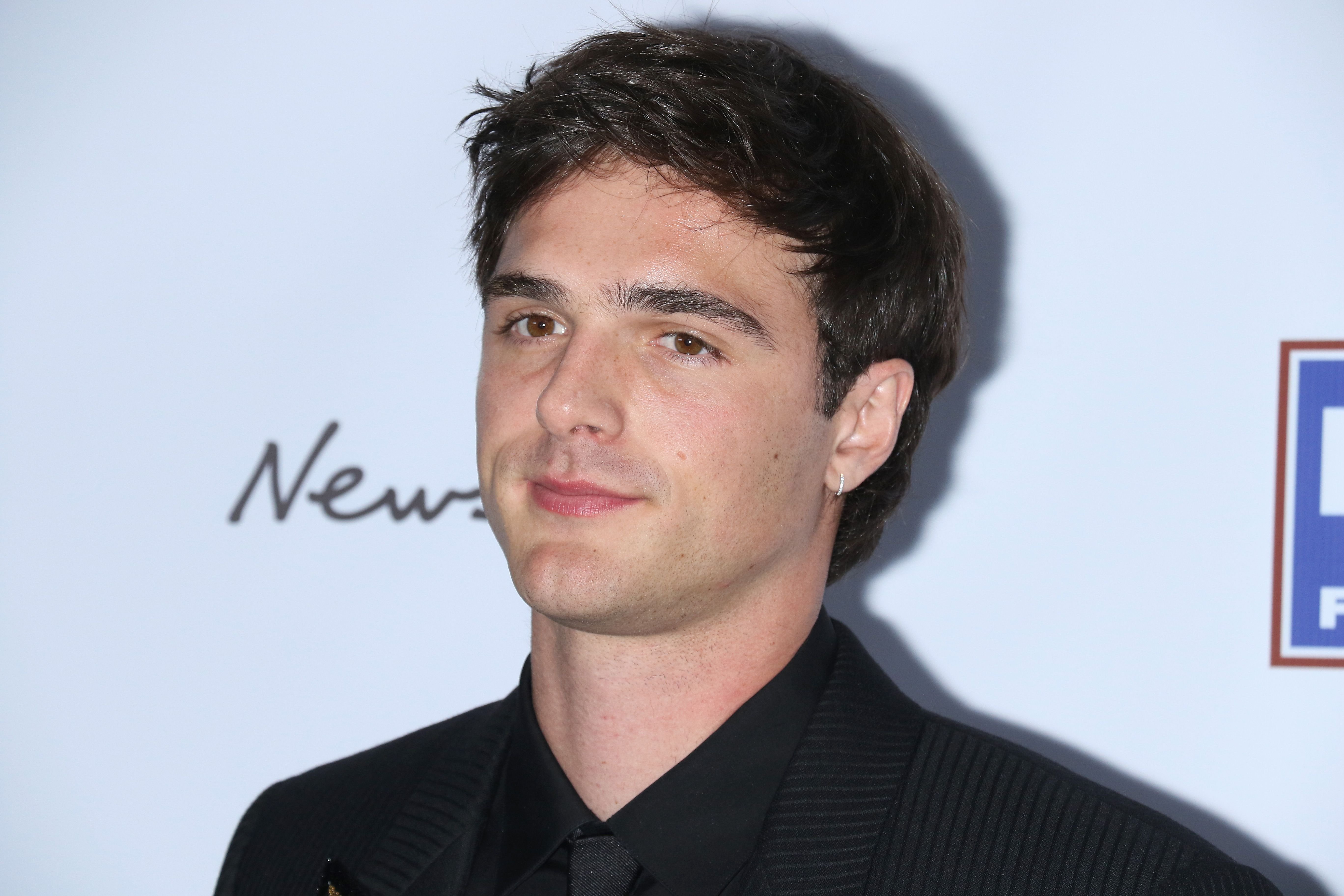 Jacob Elordi Was Suspected of Dating Zendaya — Learn about the 'Kissing ...