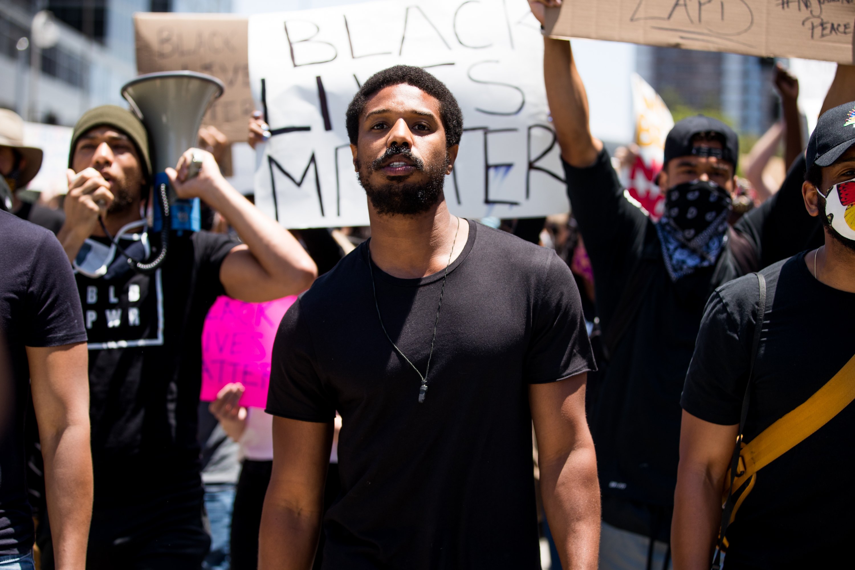 Michael B. Jordan participating in the Hollywood talent agencies march to support Black Lives Matter protests in Beverly Hills, California, in June 2020. | Image: Getty Images.