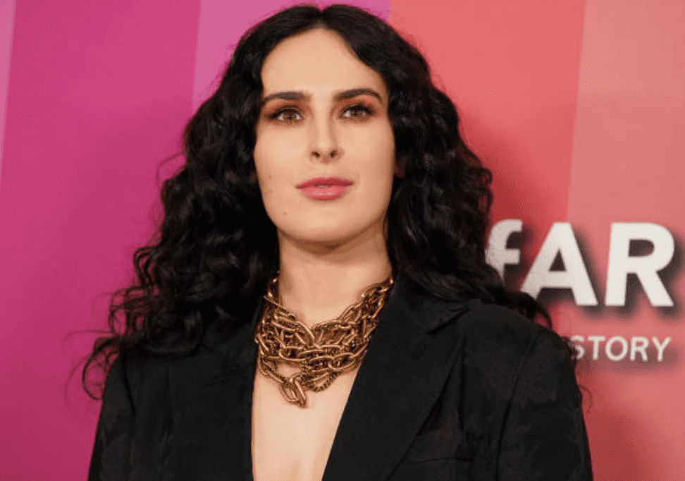 Rumer Willis sur le tapis rouge du gala amfAR 2019, le 10 octobre 2019, à Los Angeles, Californie | Source: Getty Images (photo de Rachel Luna / FilmMagic) Rumer Willis sur le tapis rouge du gala amfAR 2019, le 10 octobre 2019, à Los Angeles, Californie | Source: Getty Images (photo de Rachel Luna / FilmMagic)