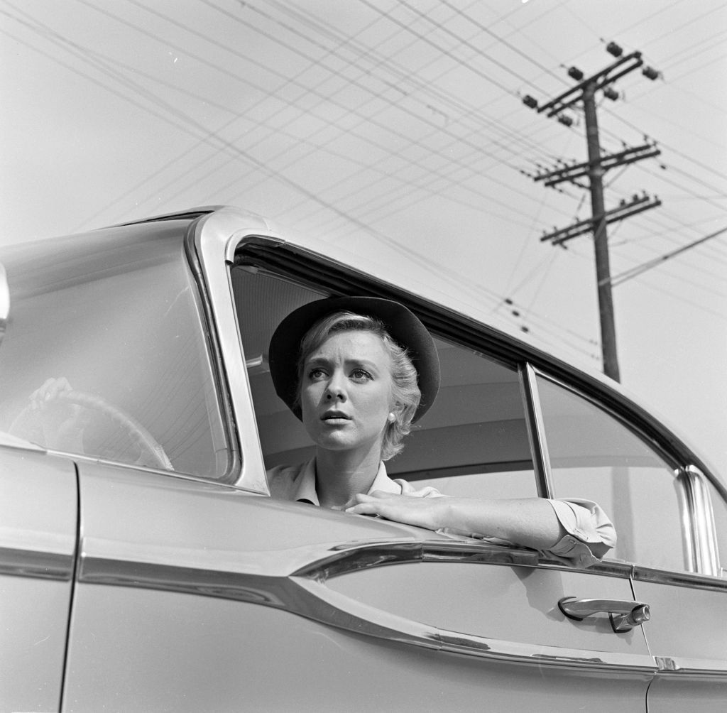 Inger Stevens as Nan Adams in "The Hitch-hiker," circa 1959. | Photo: Getty Images