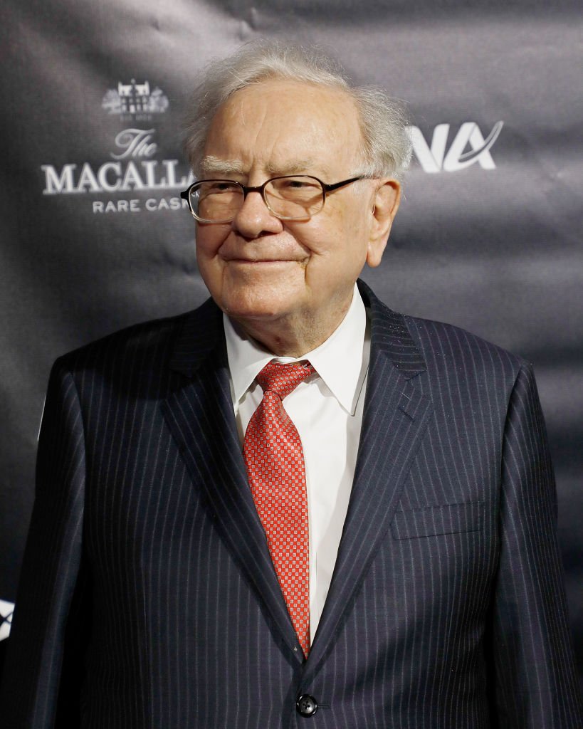 Warren Buffett attends the Forbes Media Centennial Celebration at Pier 60 on September 19, 2017 in New York City | Photo: Getty Images