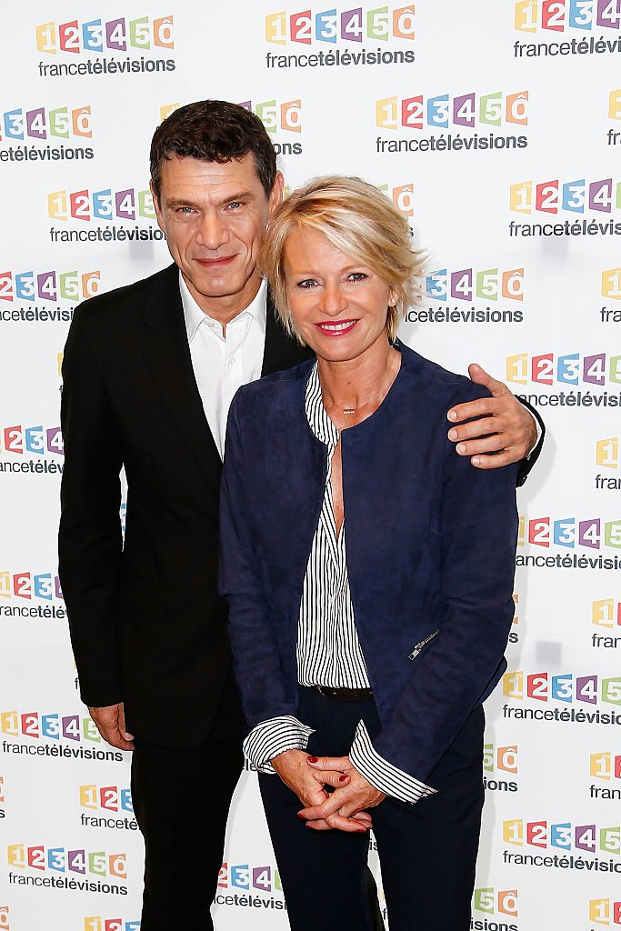 Sophie Davant et Marc Lavoine pour le Téléthon en 2015. l Source : Getty Images Sophie Davant et Marc Lavoine pour le Téléthon en 2015. l Source : Getty Images