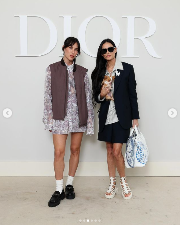 Scout LaRue Willis and Demi Moore pose at the Dior Homme show during Paris Fashion Week on June 21, 2024 | Source: Instagram/demimoore