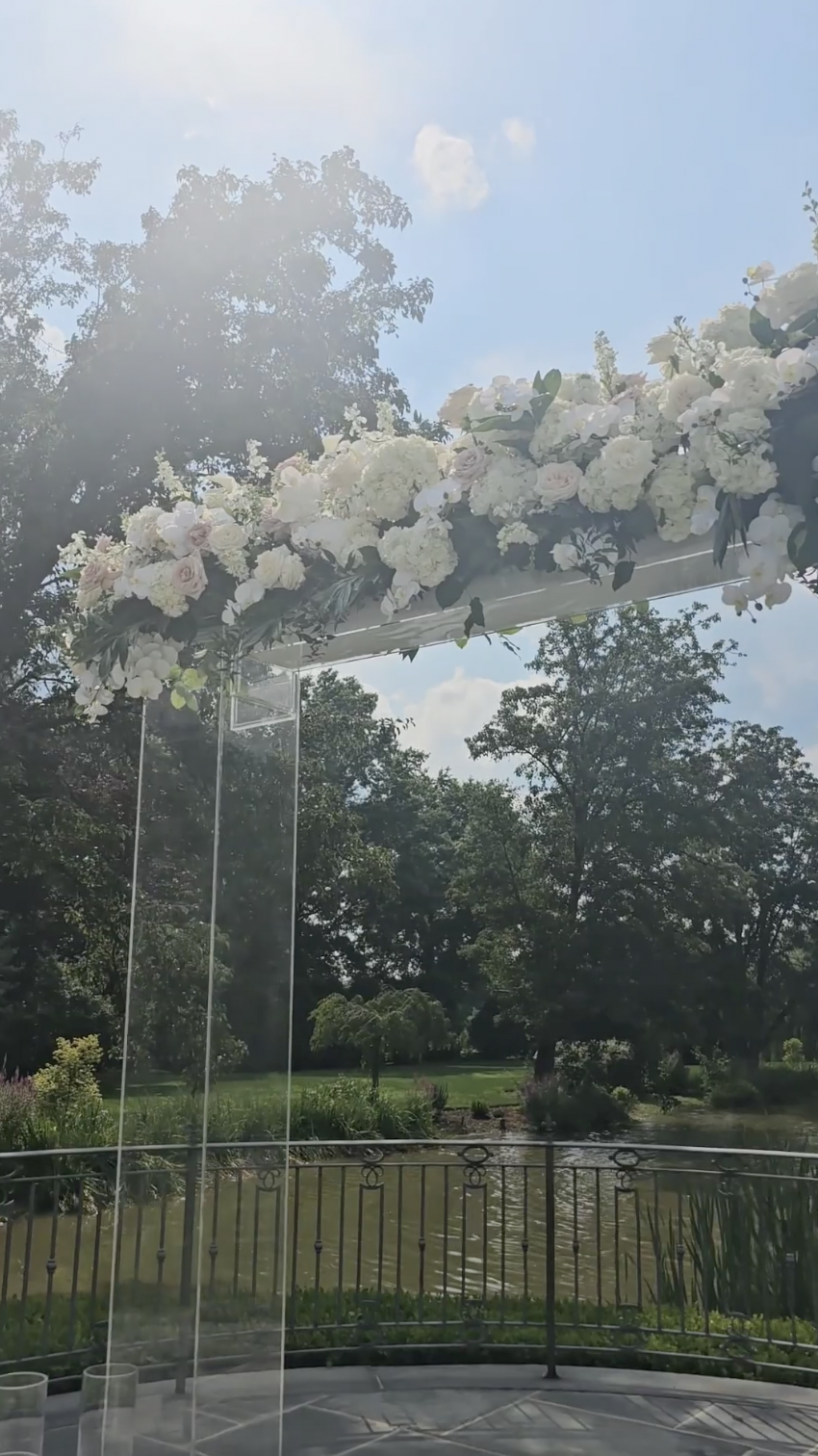 A view of the venue of Victoria Schultz and Jon Runyan Jr.'s wedding, posted on July 9, 2024 | Source: Instagram/Xtraordinaryevents