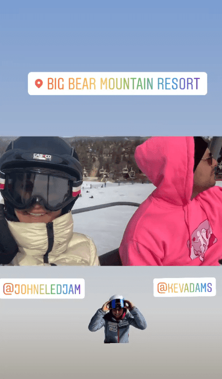 Laeticia et ses enfants en vacances d'hiver. | Photo : Instagram/lhallyday