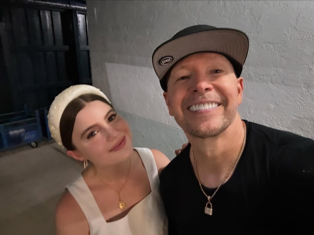 Sami Gayle and Donnie Wahlberg from a post dated July 24, 2024. | Source: Instagram/samigayle