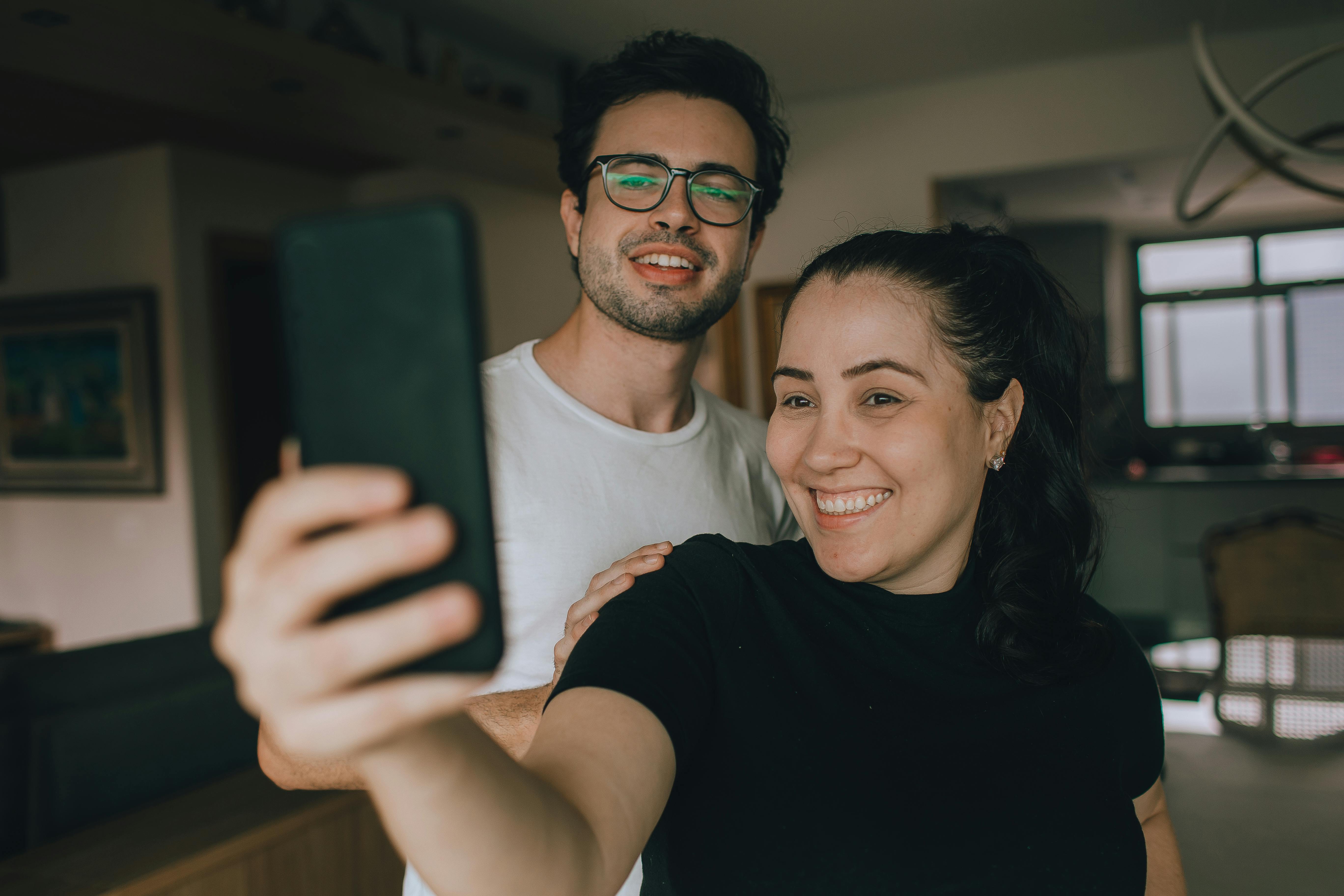 A happy couple | Source: Pexels