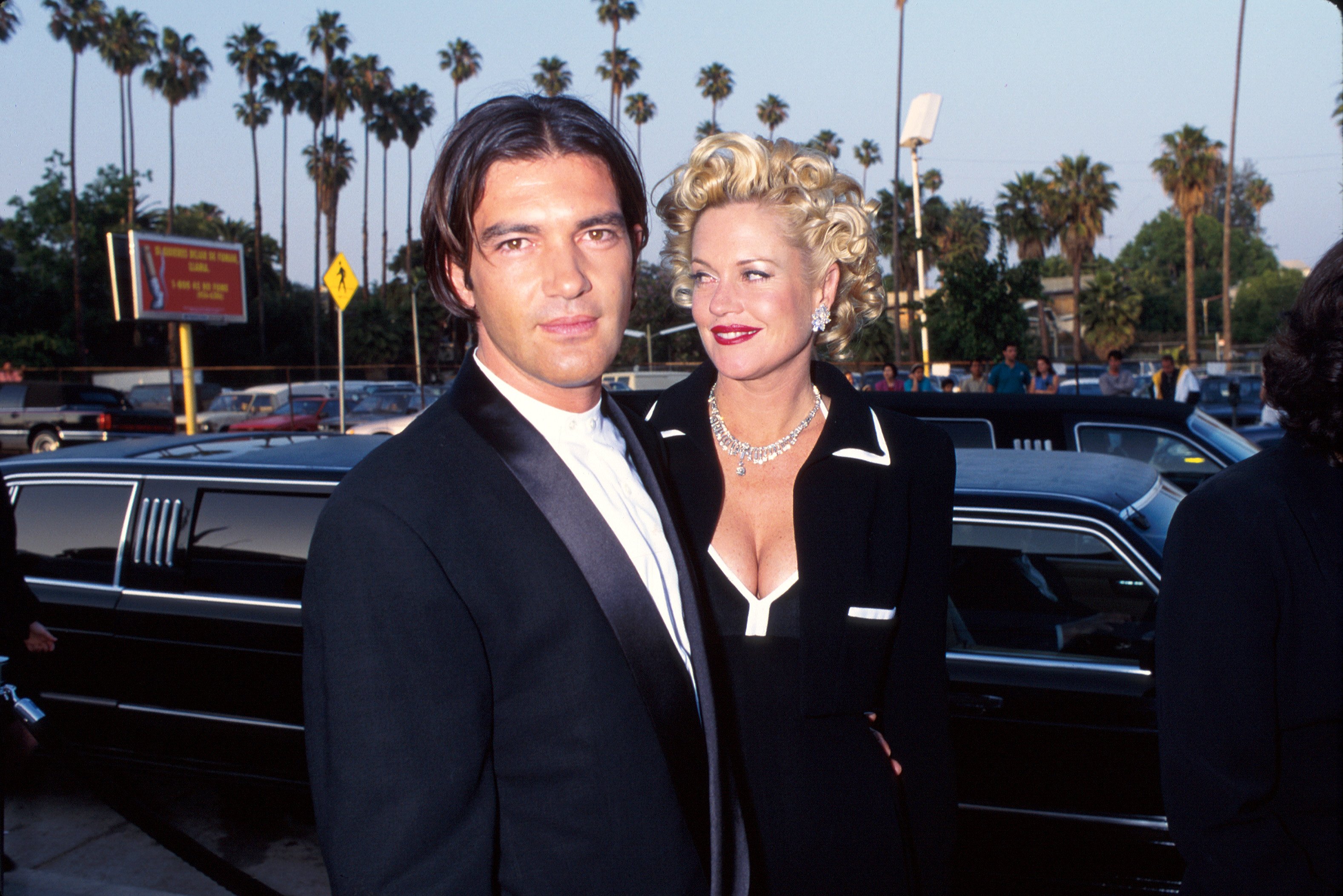 Antonio Banderas y Melanie Griffith en Los Ángeles en 1994. | Foto: Getty Images
