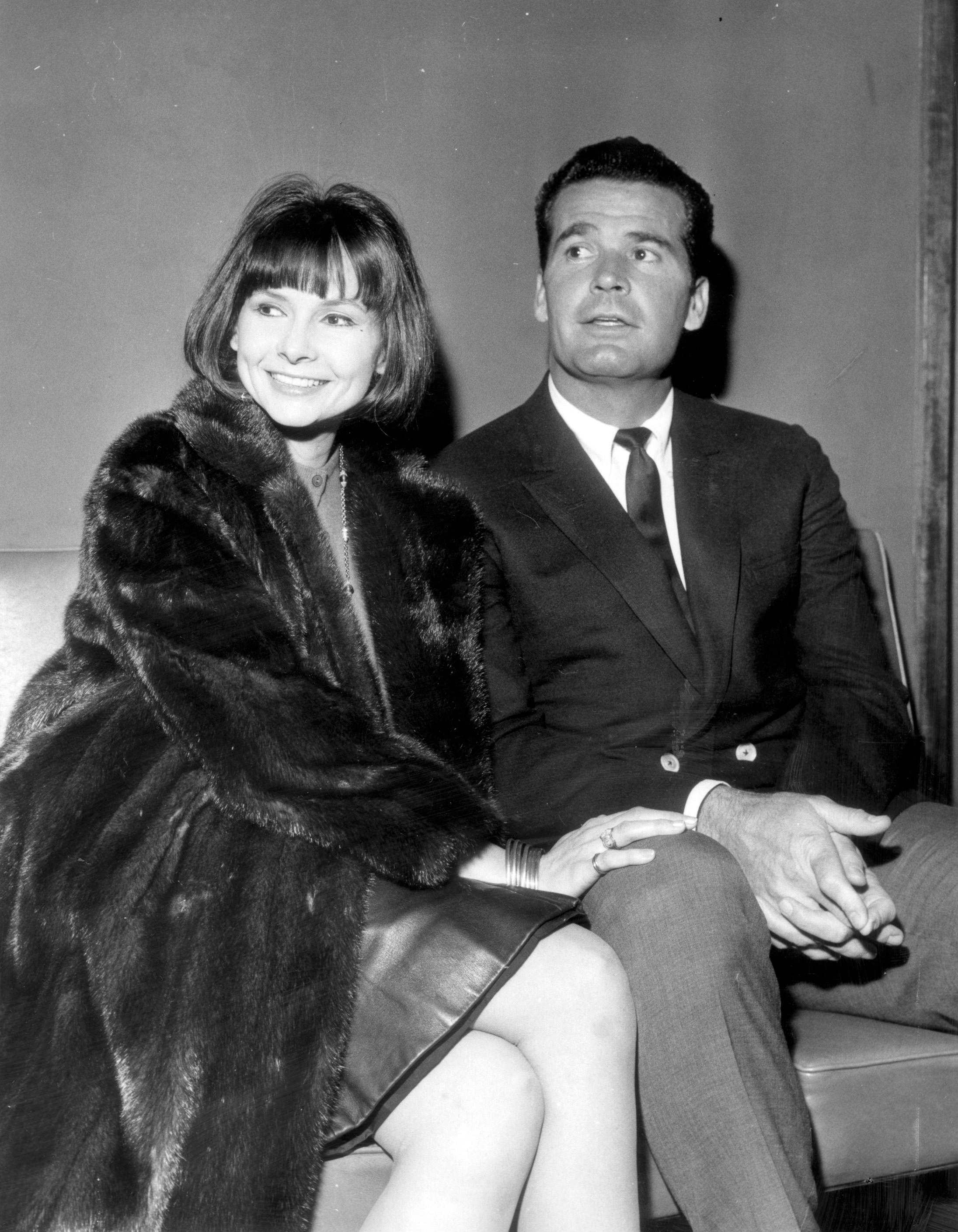 James Garner with his wife Lois in London in March 1964 | Source: Getty Images