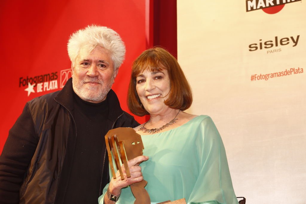 Pedro Almodóvar y Carmen Maura en los premios de cine de la Revista Fotogramas el 6 de marzo de 2017. | Foto: Getty Images