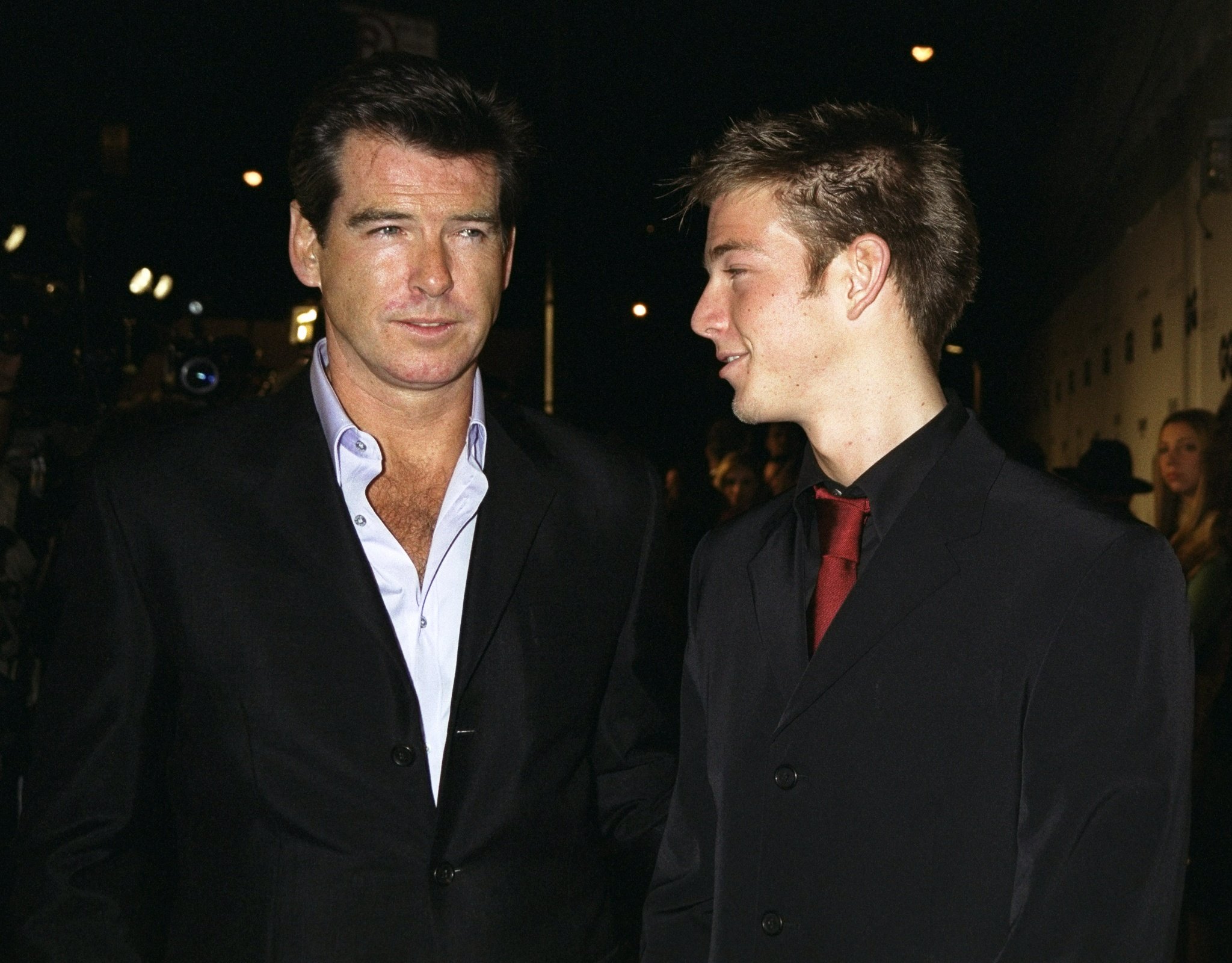 Pierce Brosnan and son Sean arrive at GQ's fifth annual "Men Of The Year" Awards honoring men of distinction at the Beacon Theater. Brosnan was honored as Most Stylish Man, Circa 2000. | Source: Getty Images.