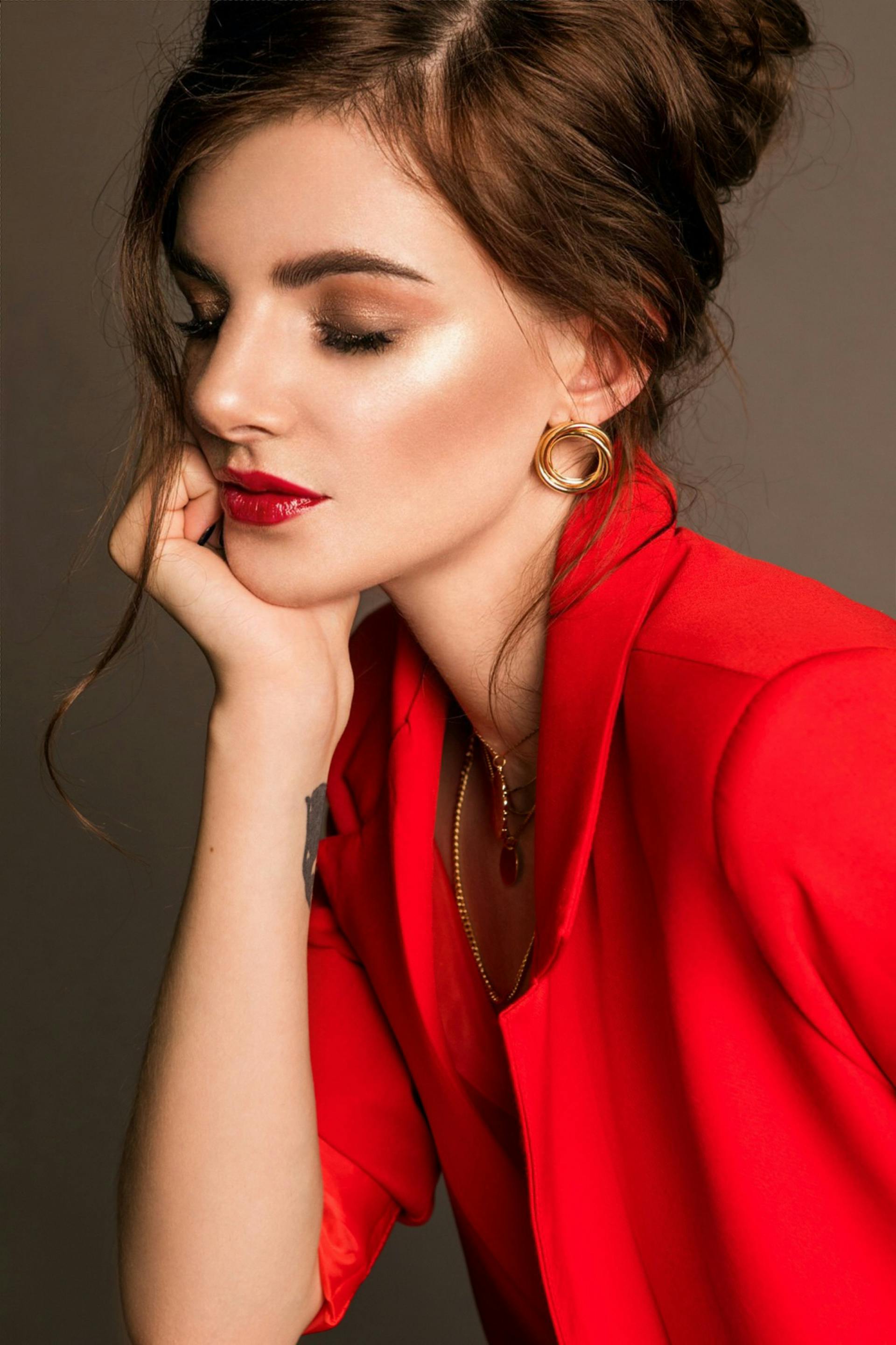 A woman wearing red lipstick | Source: Pexels