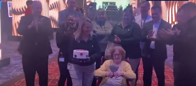 Serafina Papia Peterson with the staff at the casino | Source: youtube.com/WISN 12 News
