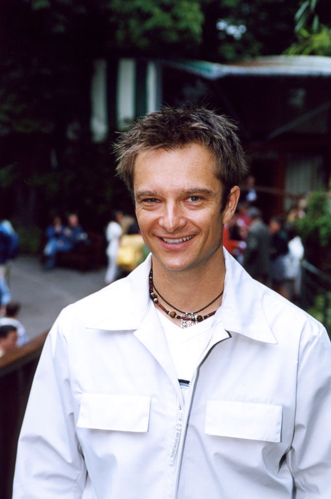 David Hallyday souriant | Photo : Getty Images David Hallyday souriant | Photo : Getty Images