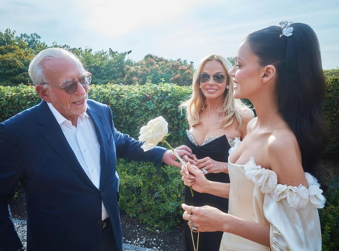 Nicola Peltz is pictured with her family on the day of her vow renewel in images published 11 August 2025. | Source: Instagram/nicolapeltzbeckham